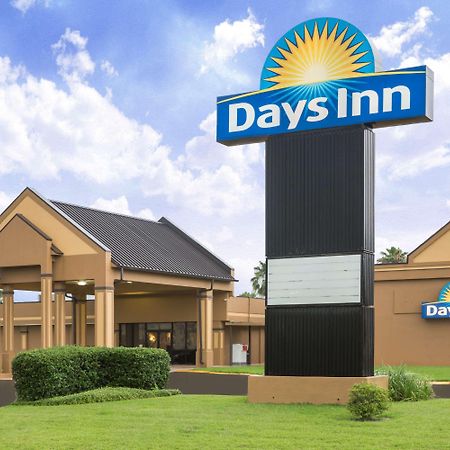 Days Inn & Suites By Wyndham Jennings Luaran gambar