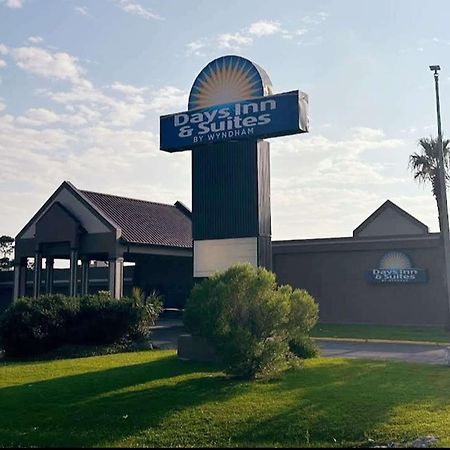 Days Inn & Suites By Wyndham Jennings Luaran gambar