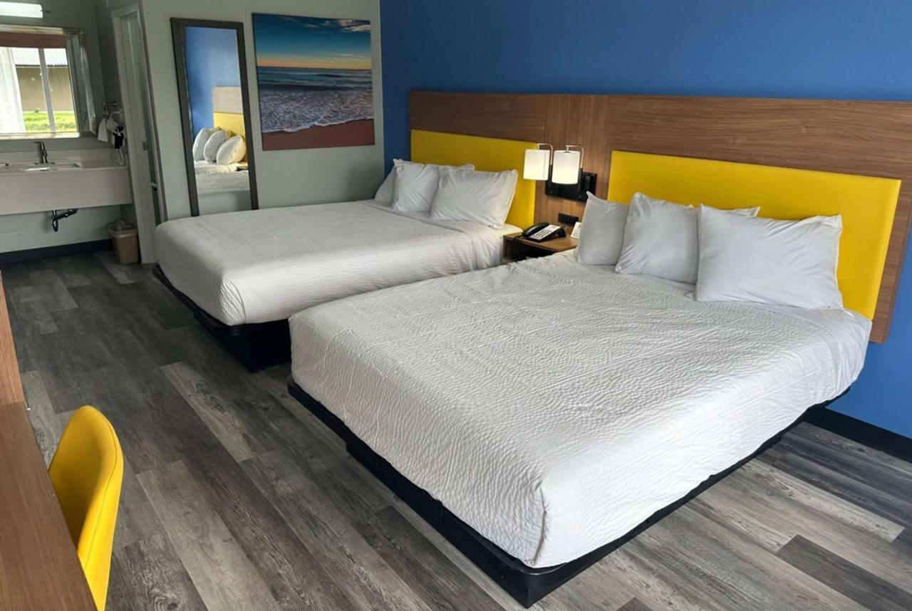 Days Inn & Suites By Wyndham Jennings Luaran gambar