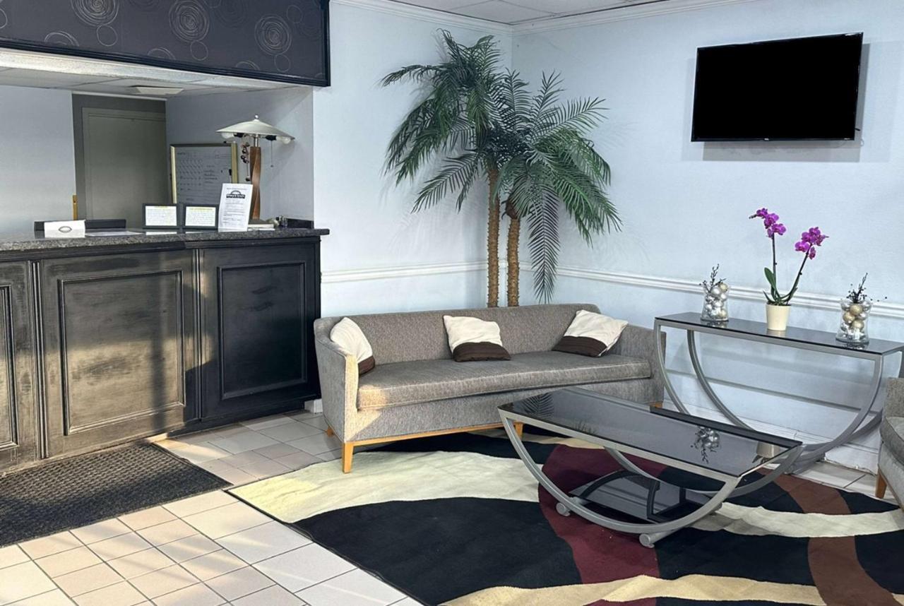 Days Inn & Suites By Wyndham Jennings Luaran gambar
