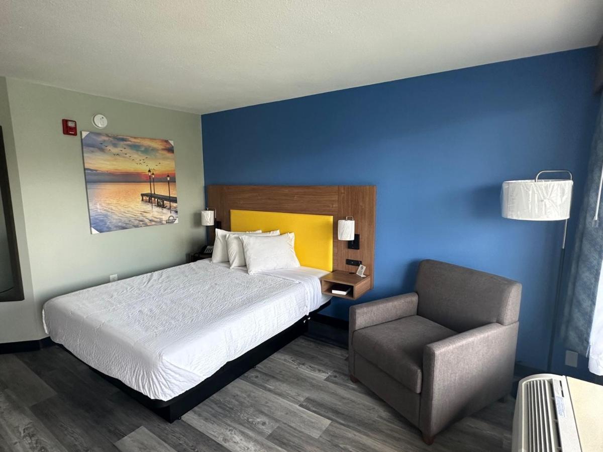 Days Inn & Suites By Wyndham Jennings Luaran gambar