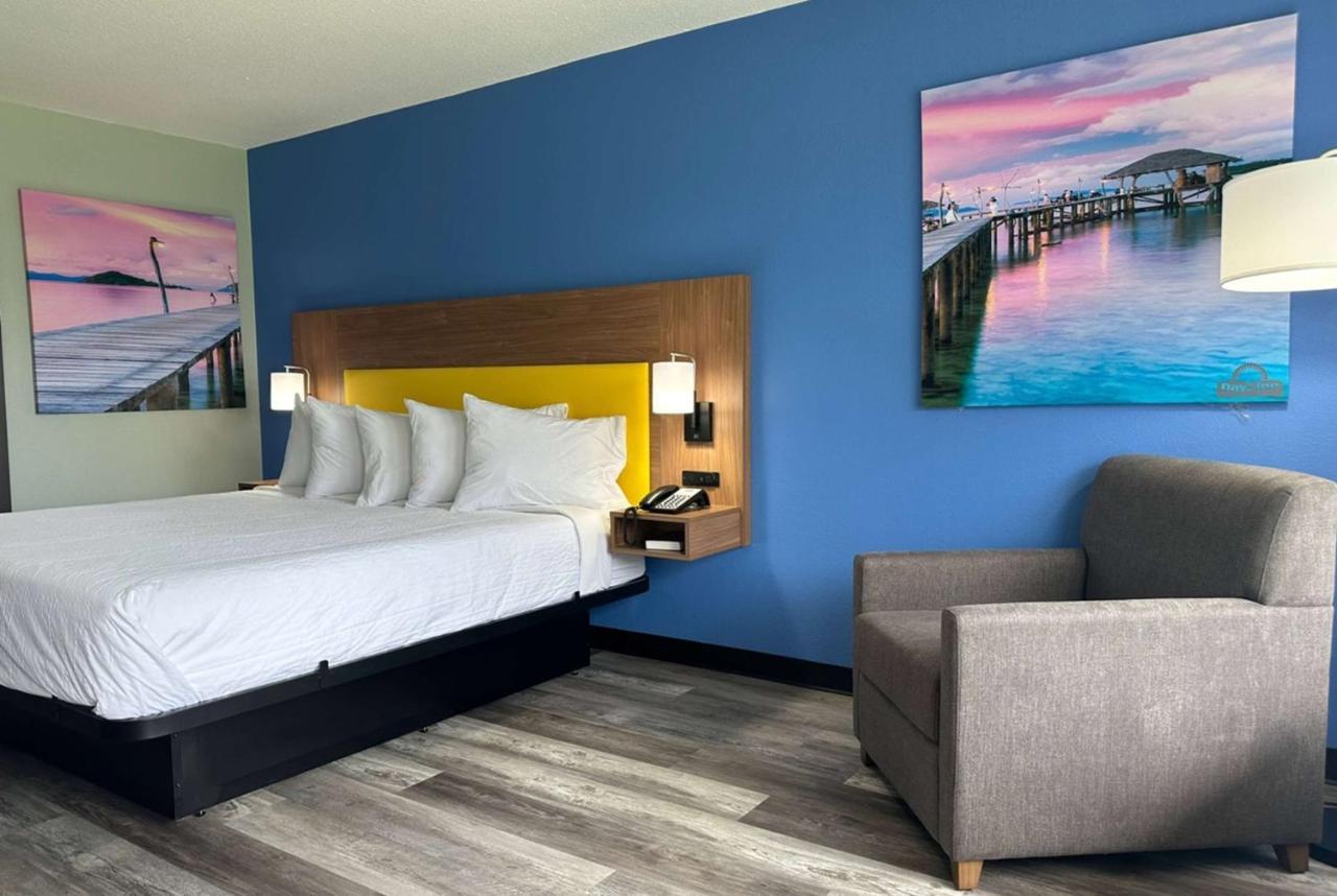 Days Inn & Suites By Wyndham Jennings Luaran gambar