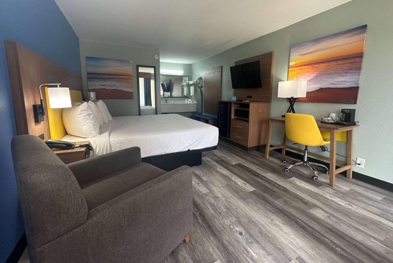 Days Inn & Suites By Wyndham Jennings Luaran gambar